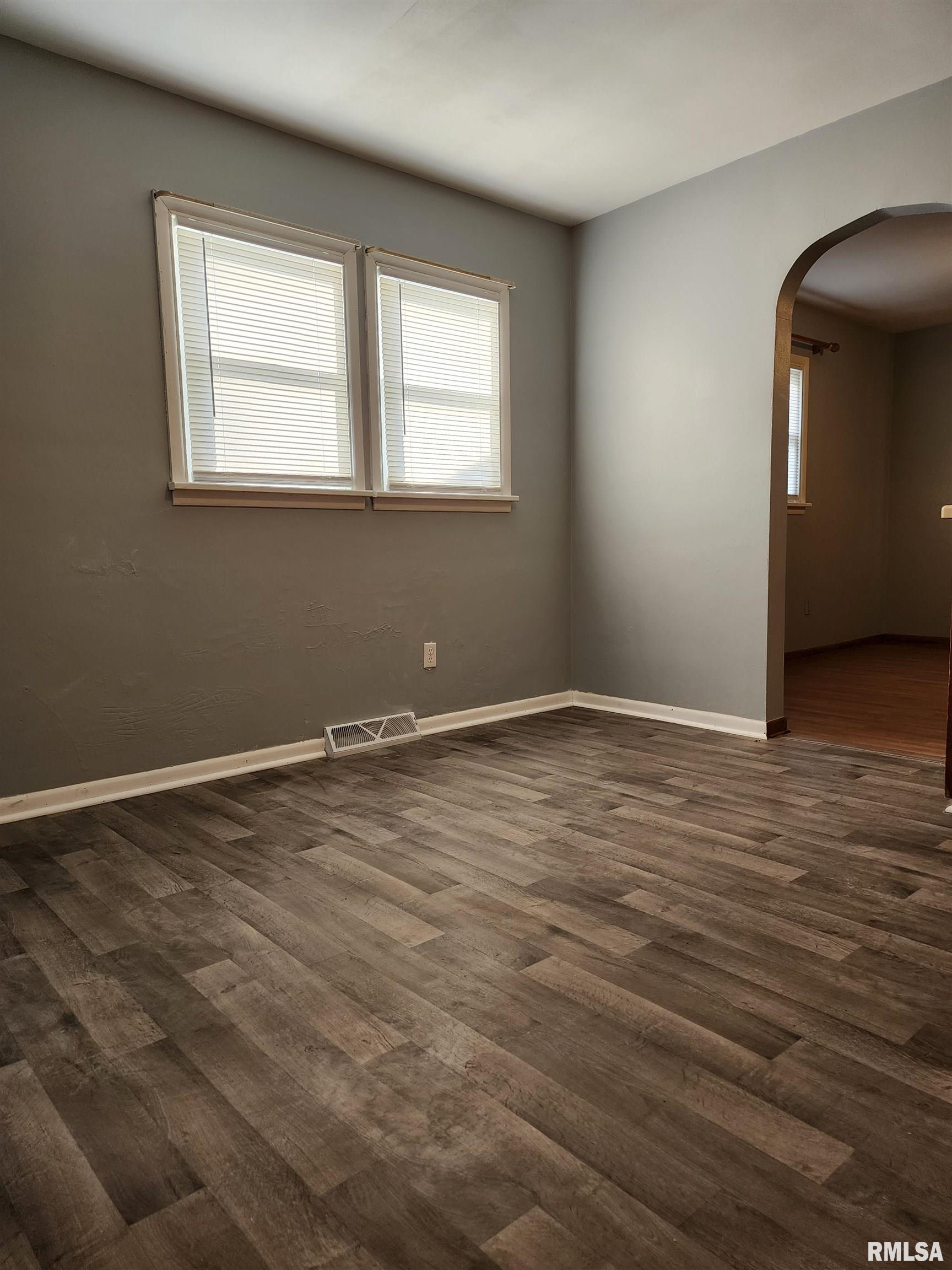 502 North Stephens Avenue Springfield, IL 62702 - Photo 32 of 52 Gallery Image 32