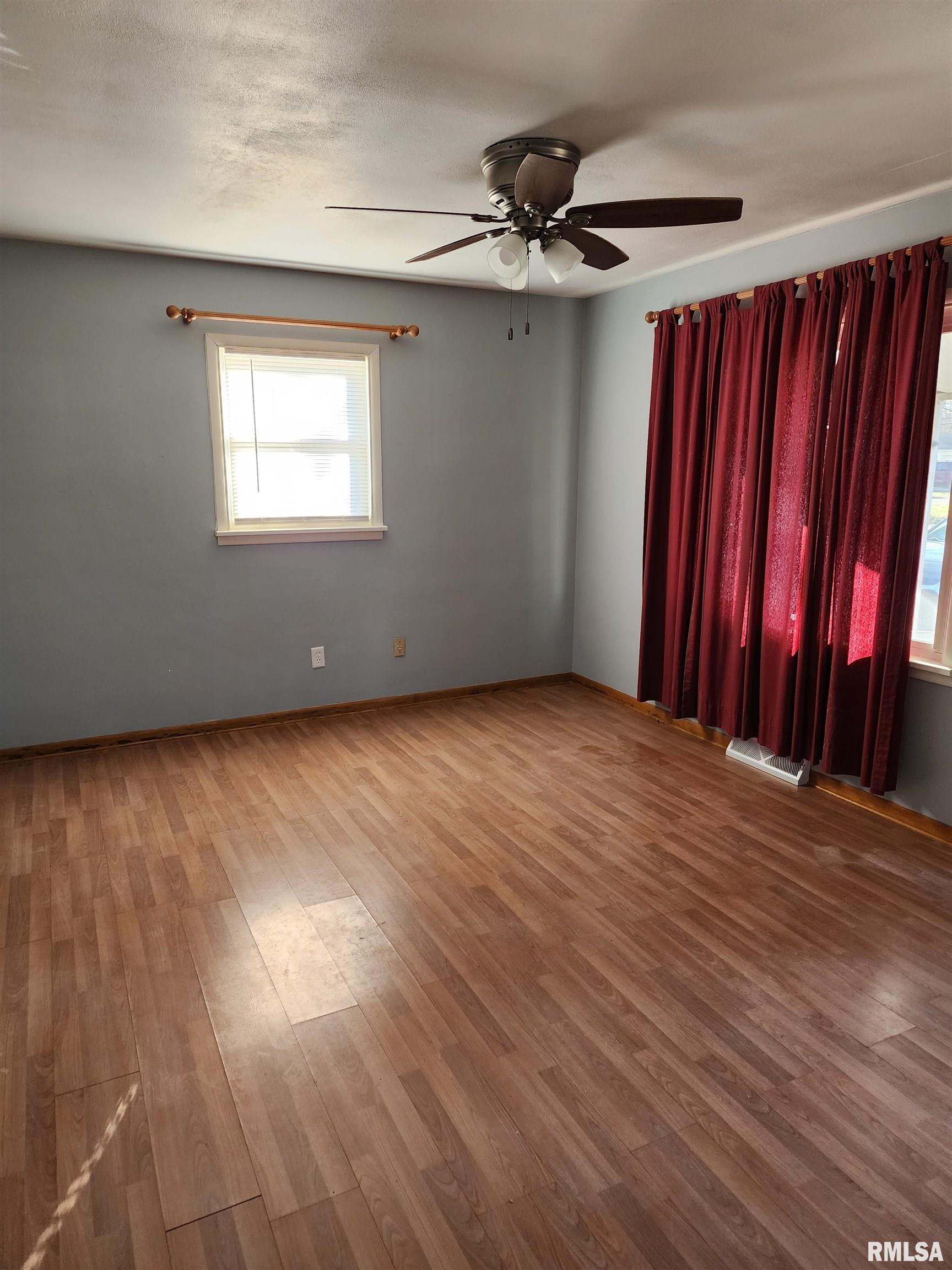 502 North Stephens Avenue Springfield, IL 62702 - Photo 5 of 52 Gallery Image 5