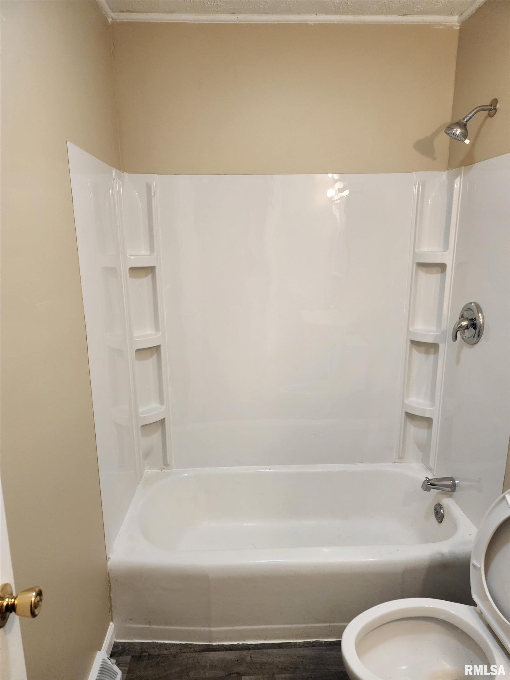 502 North Stephens Avenue Springfield, IL 62702 - Photo 7 of 52 Gallery Image 7