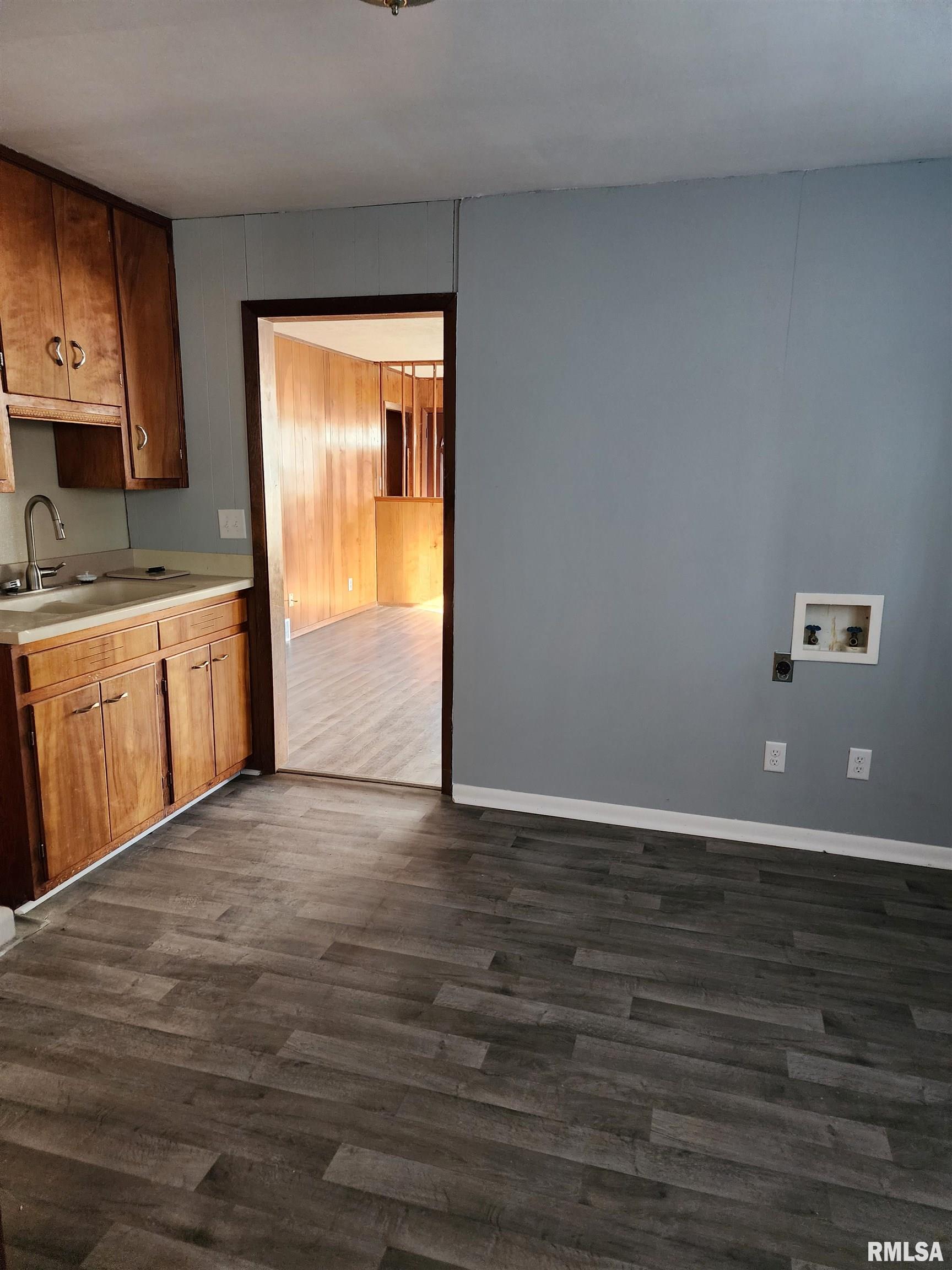 502 North Stephens Avenue Springfield, IL 62702 - Photo 10 of 52 Gallery Image 10