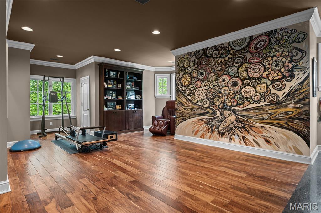 760 Kent Road Ladue, MO 63124 - Photo 37 of 61