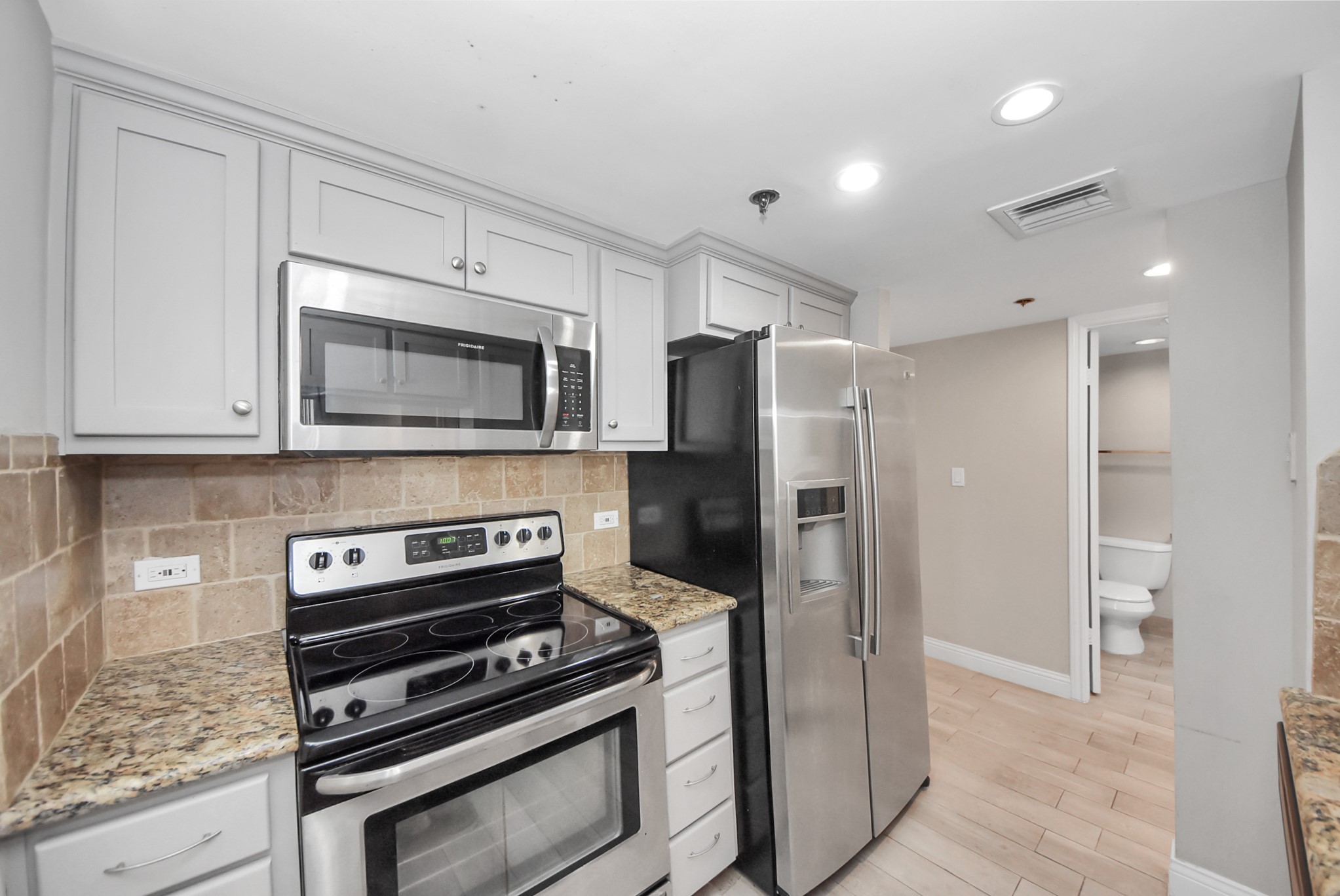 3525 Sage Road, Unit 1701 Houston, TX 77056 - Photo 12 of 50