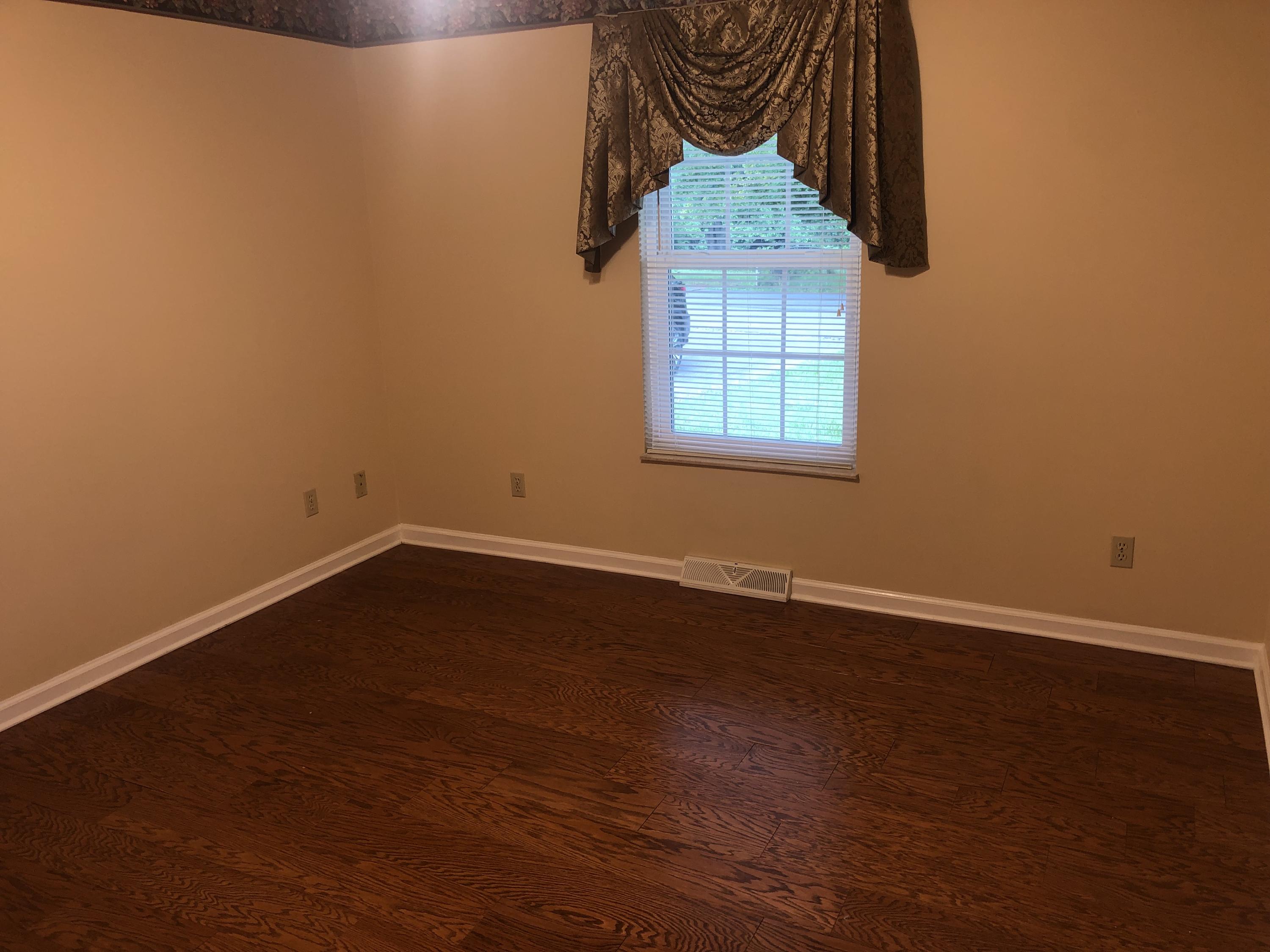 514 Wilson Street Lenoir City, TN 37771 - Photo 13 of 15 IMG-5264 (1)
