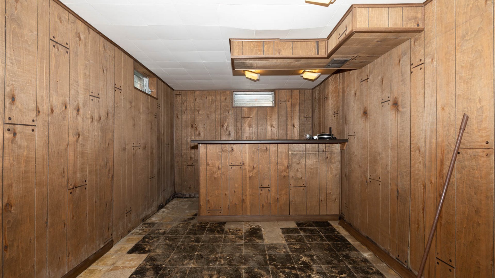 1209 Spear Drive Normal, IL 61761 - Photo 20 of 31 a view of a hallway