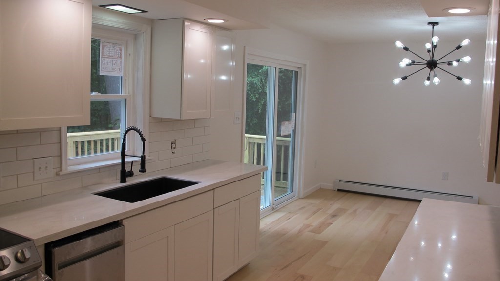 290 Hardwick Road Petersham, MA 01366 - Photo 2 of 37