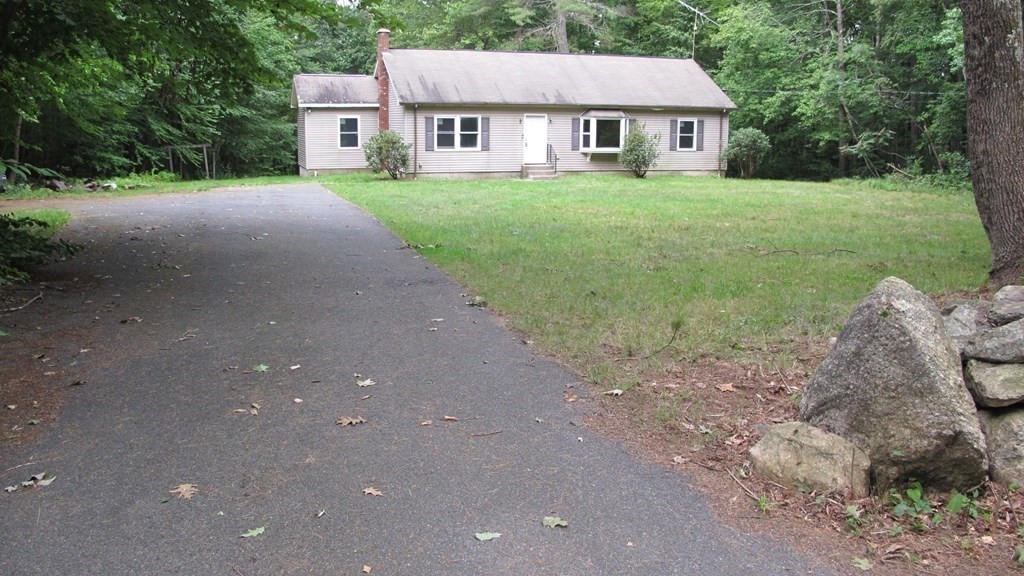 290 Hardwick Road Petersham, MA 01366 - Photo 3 of 37
