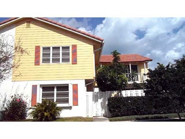 213 Seabreeze Circle Jupiter, FL 33477 - Photo 1 of 9 Primary Photo