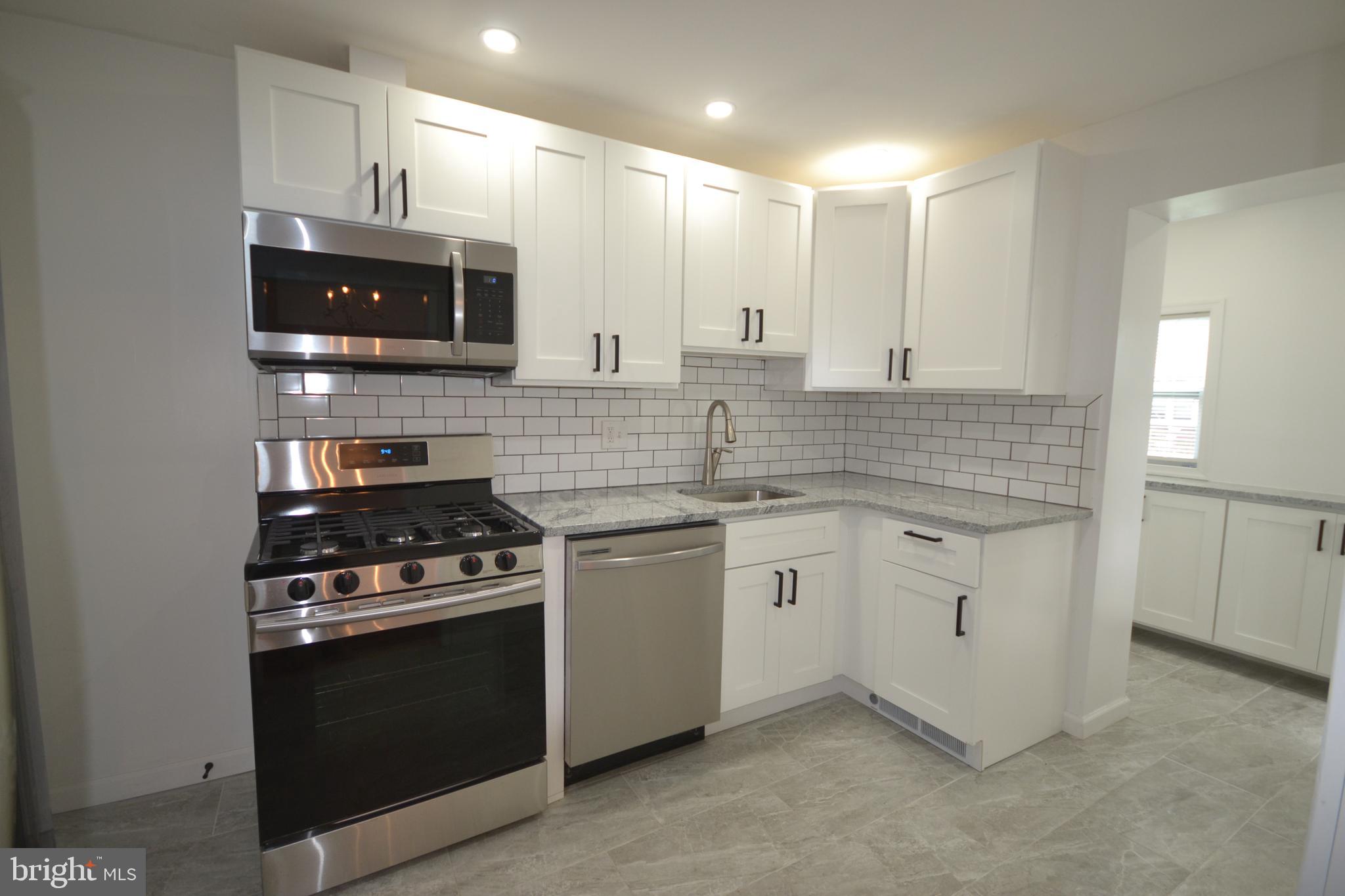 320 East Phil Ellena Street Philadelphia, PA 19119 - Photo 11 of 23