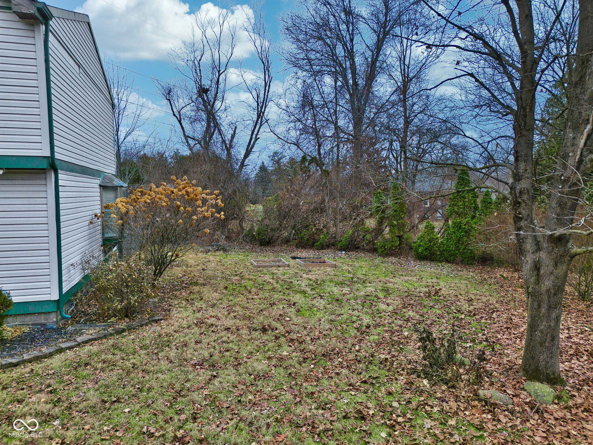 9111 Ditch Road Indianapolis, IN 46260 - Photo 37 of 57