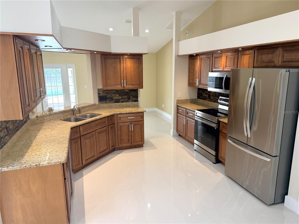 14103 Rensselaer Road Orlando, FL 32826 - Photo 16 of 45