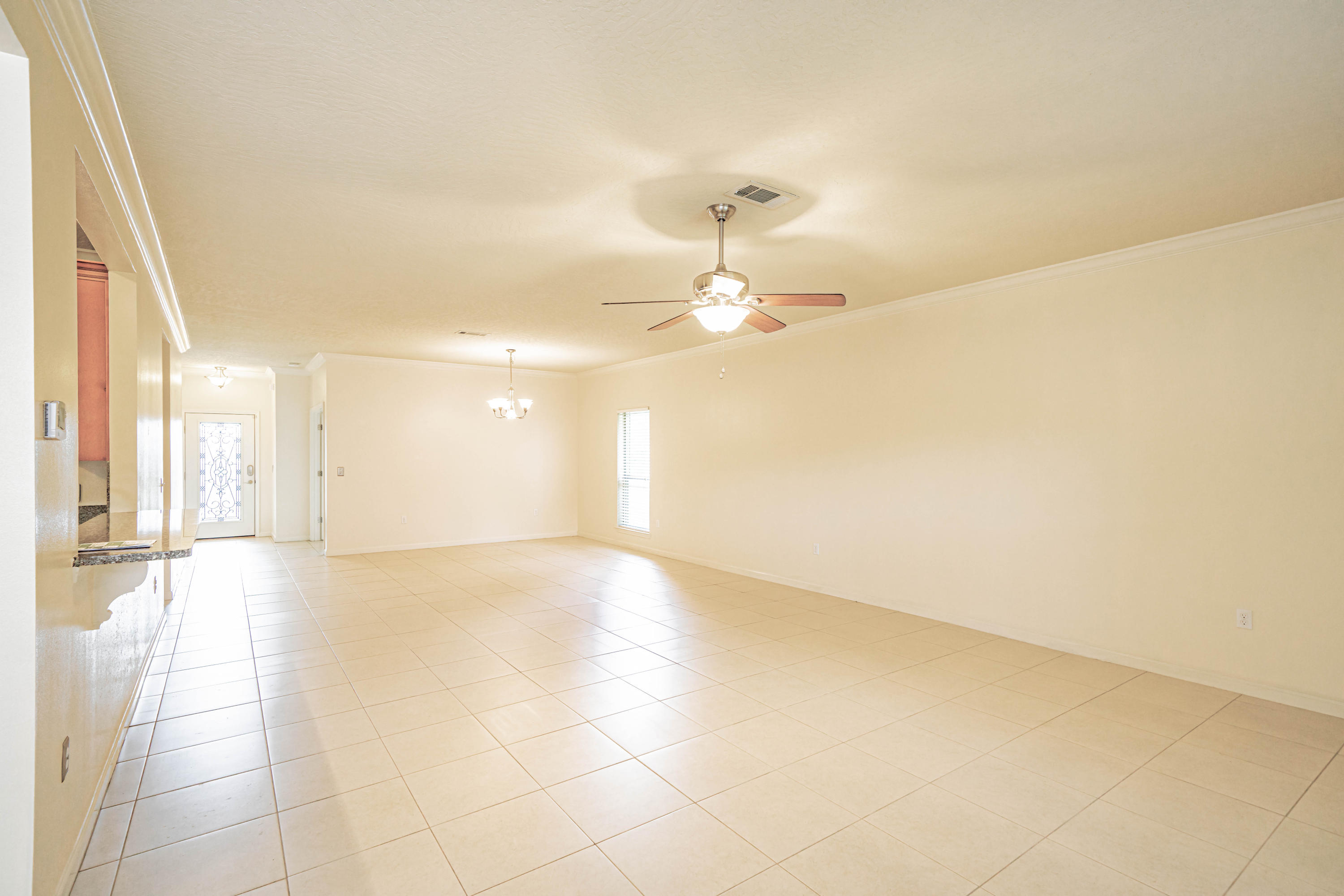 4582 Hermosa Road Crestview, FL 32539 - Photo 11 of 26 a view of an empty room
