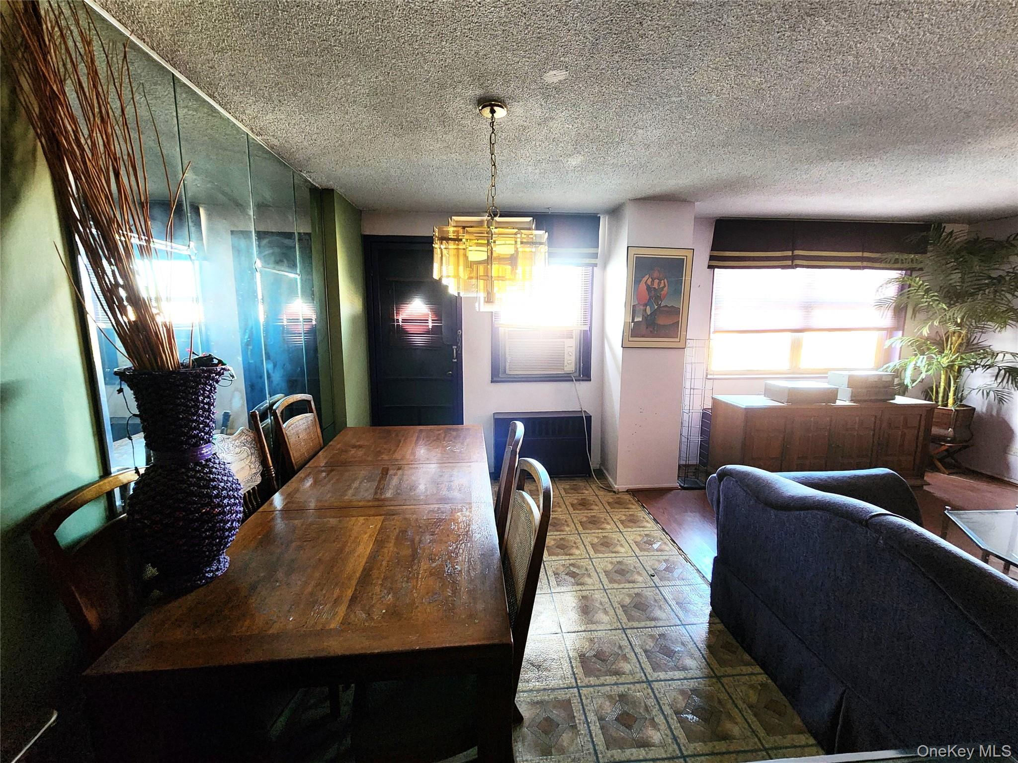 1966 Newbold Avenue, Unit 1502 Bronx, NY 10472 - Photo 4 of 7 Dining room, living room combo