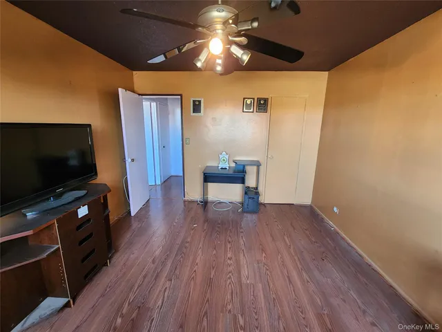 $180,000 | 1966 Newbold Avenue, Unit 1502 | Unionport