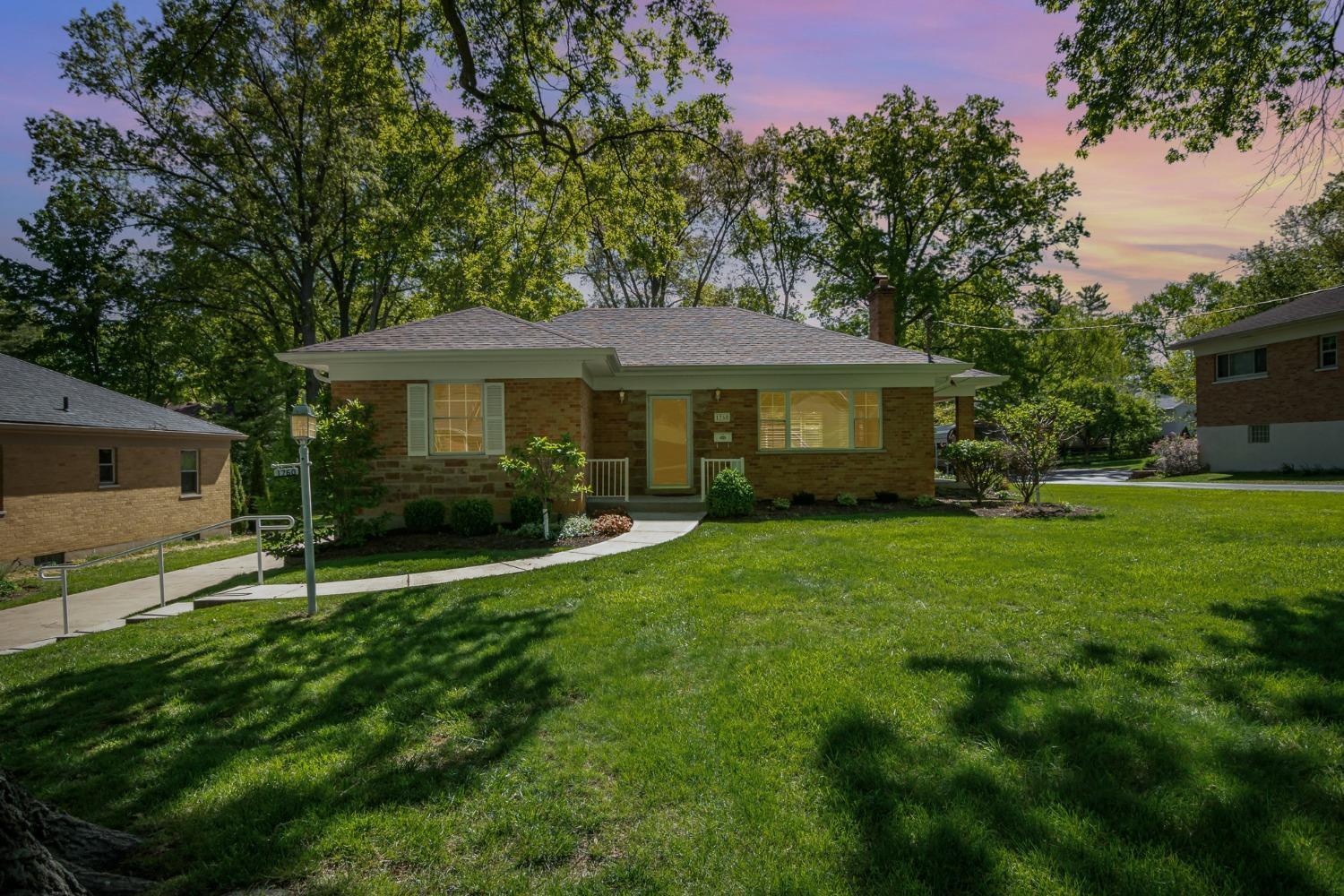 1760 Linneman Road Cincinnati, OH 45238 - Photo 5 of 26