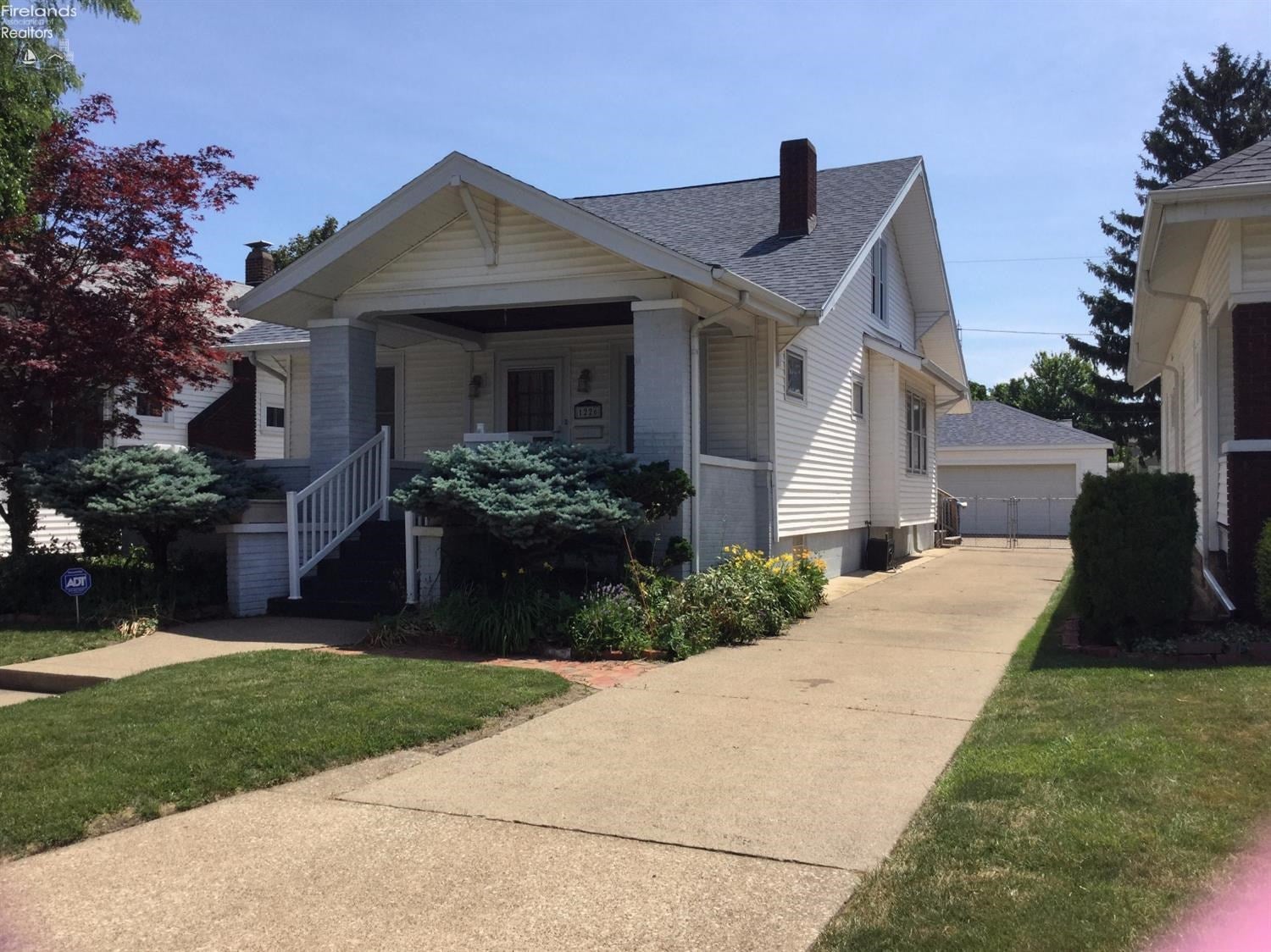 1226 Waverly Road Sandusky, OH 44870 - Photo 2 of 10 Gallery Image 2