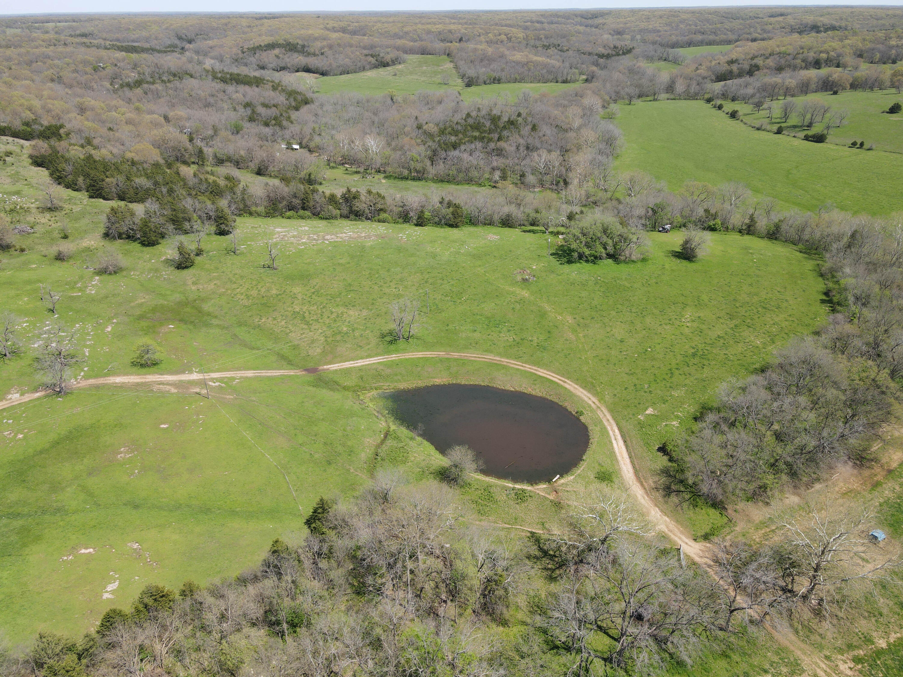 1602 Northeast 1289th Road Osceola, MO 64776 - Photo 20 of 78 DJI_0680