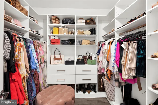 a bed room with a bed and a table