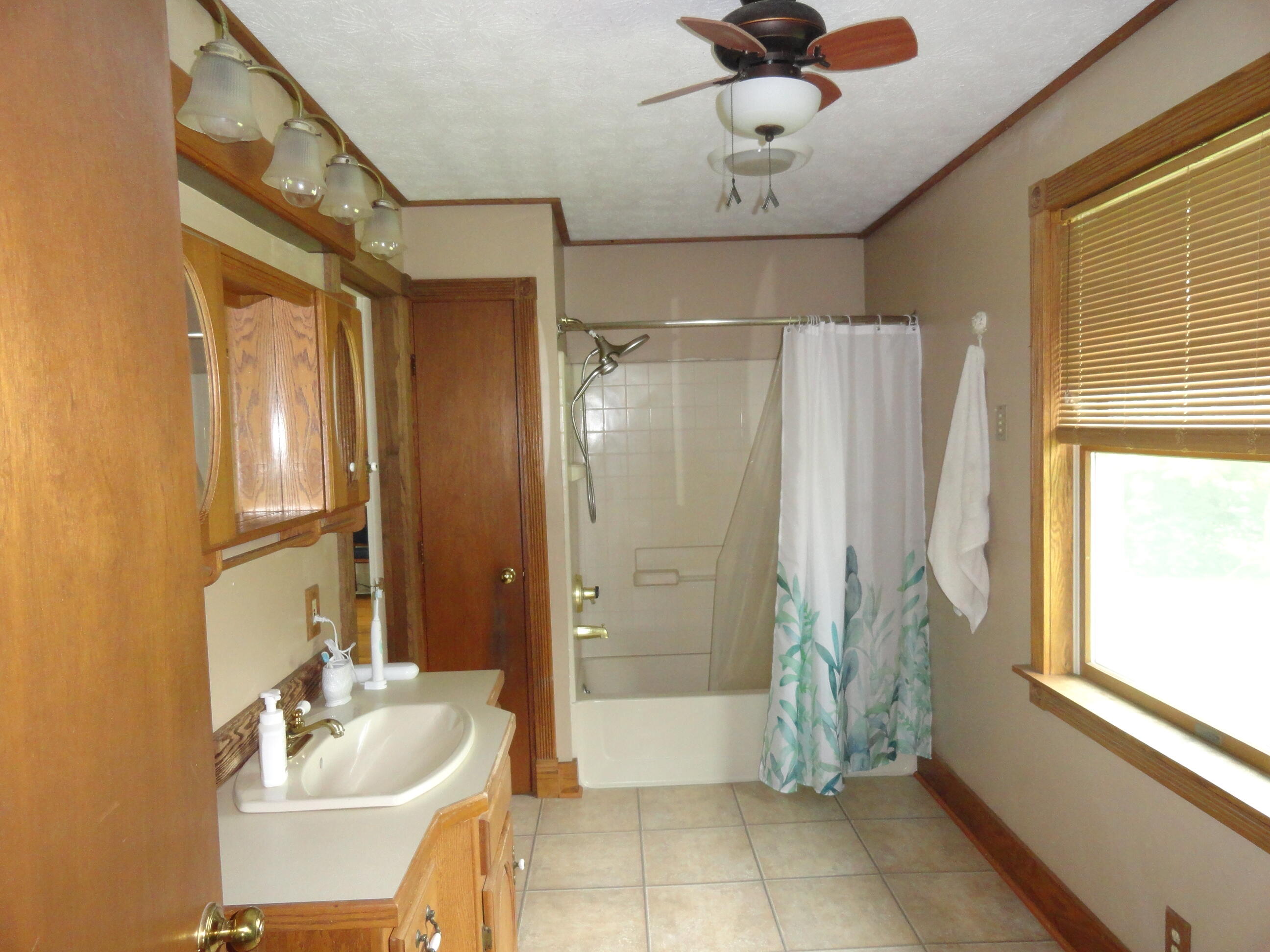 7750 Urbana Woodstock Road Cable, OH 43009 - Photo 15 of 43