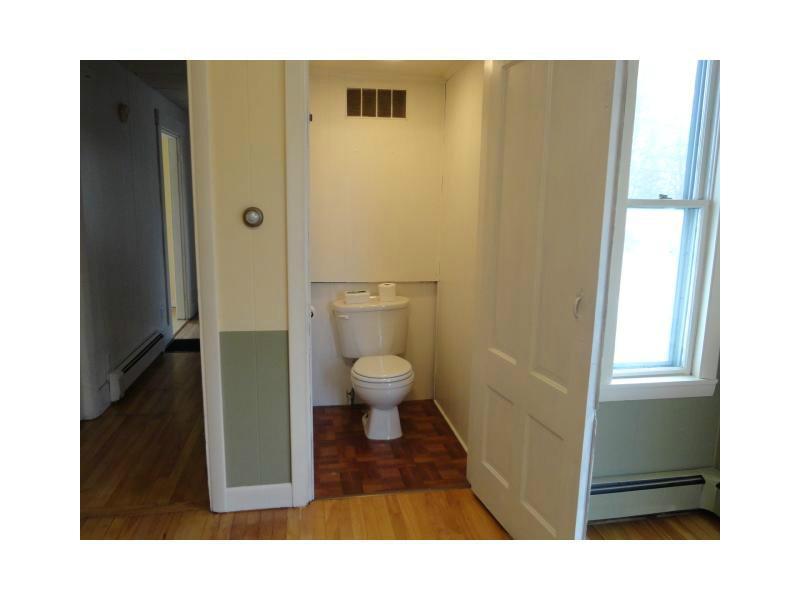 37 Murray Street Augusta, ME 04330 - Photo 15 of 24 Bathroom.
