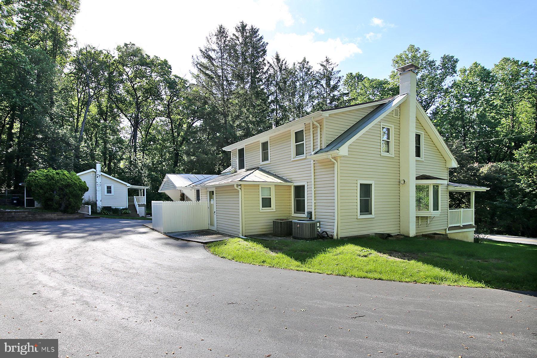 1061 Mine Road Lebanon, PA 17042 - Photo 16 of 88 Back/side view 1061