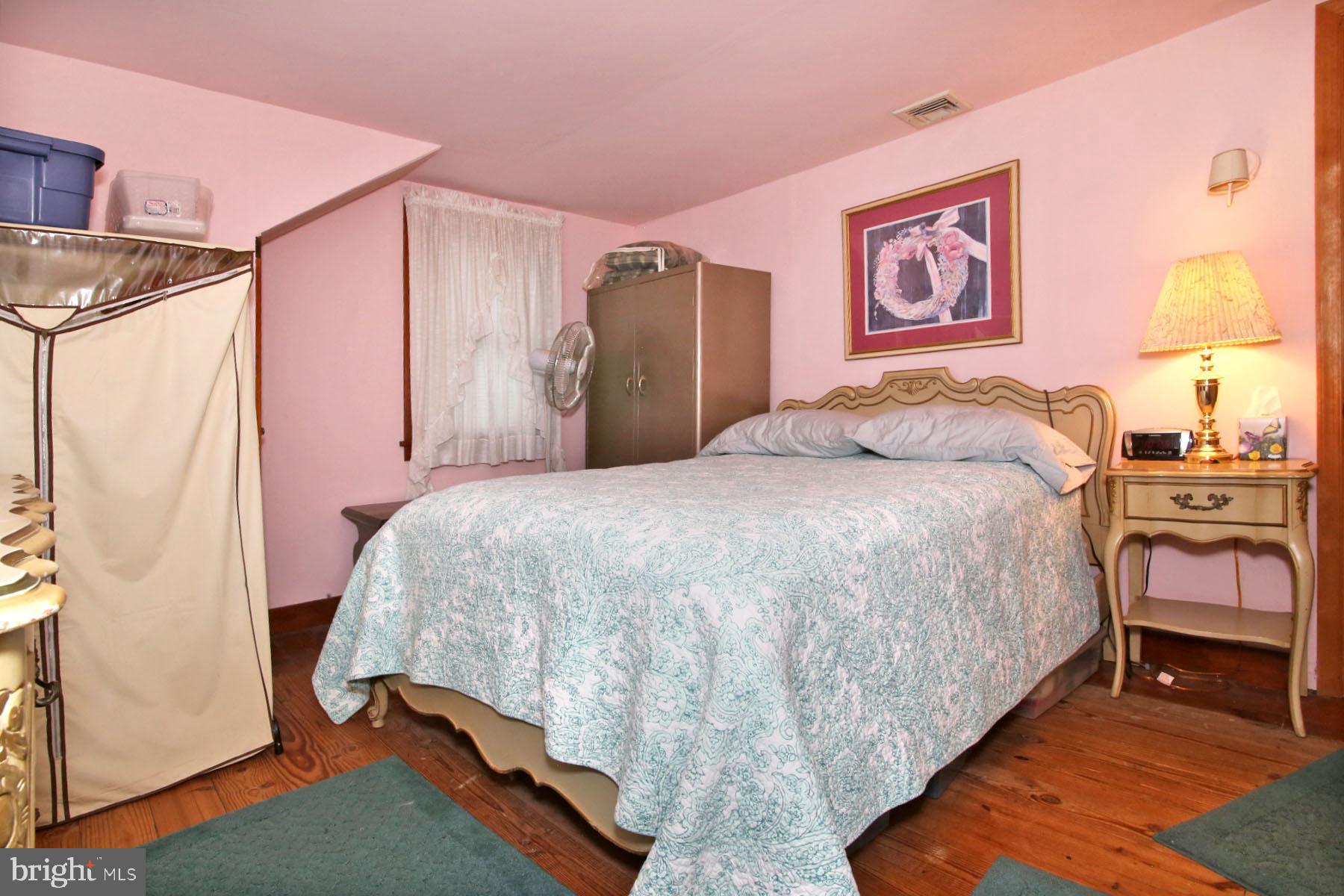1061 Mine Road Lebanon, PA 17042 - Photo 58 of 88 1061-2nd floor-bedroom 3