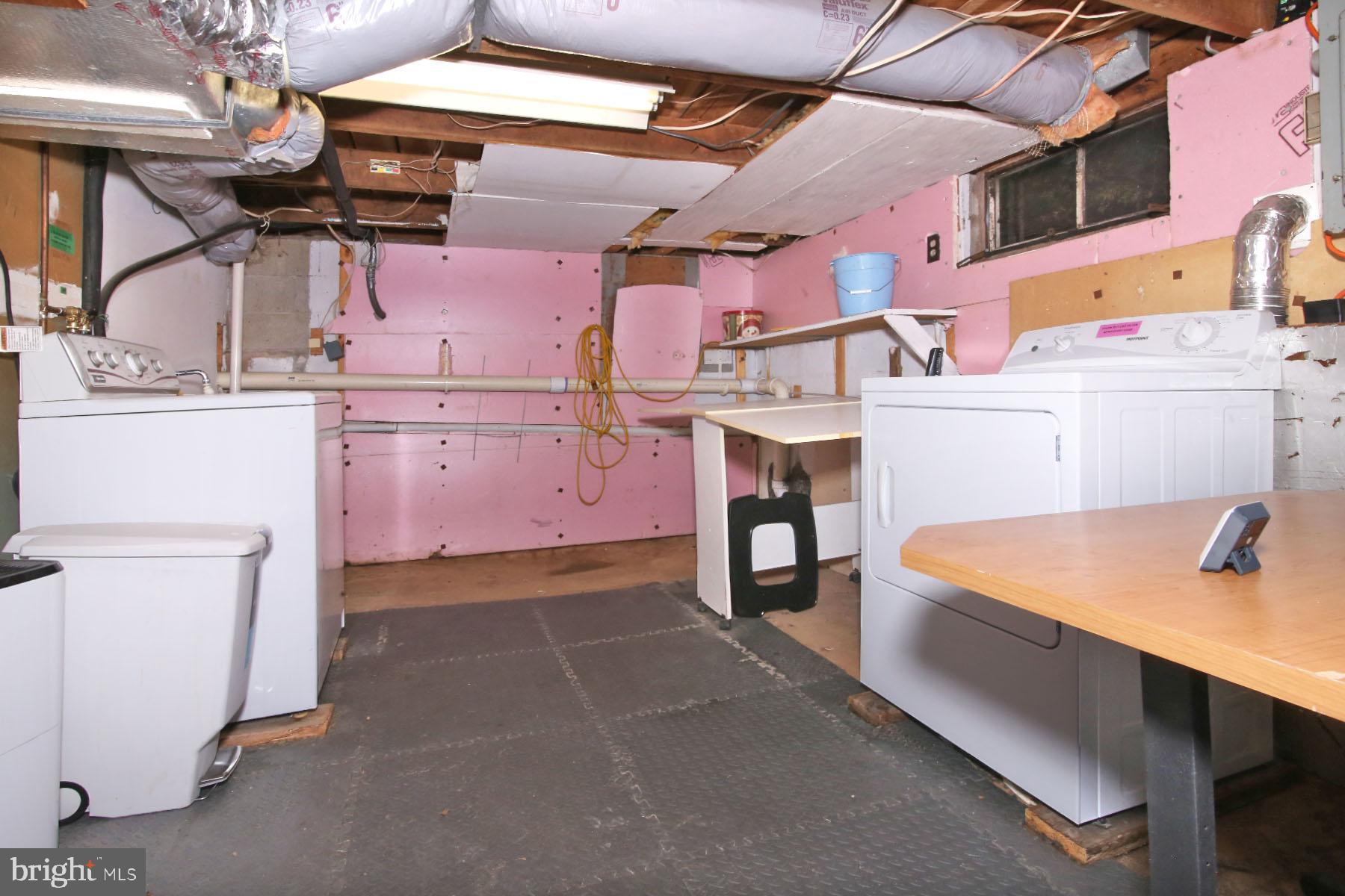 1061 Mine Road Lebanon, PA 17042 - Photo 83 of 88 1055-basement