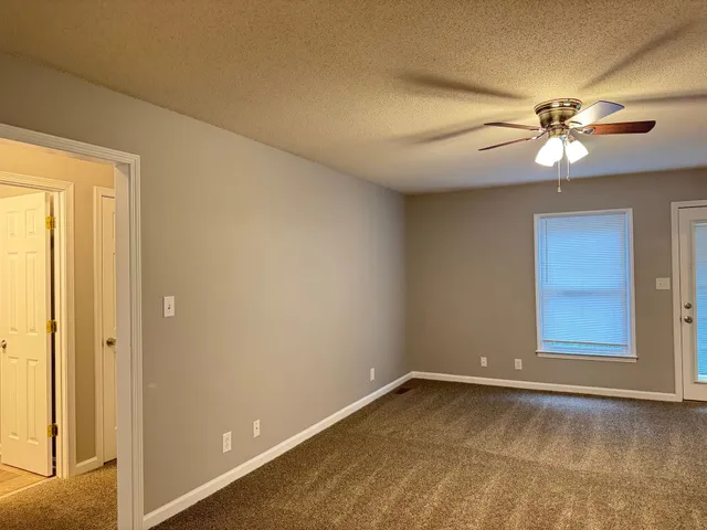 a view of empty room with window