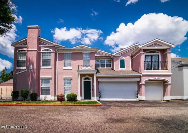 $280,000 | 2252 Beach Drive, Unit 2305, Gulfport, MS 39507