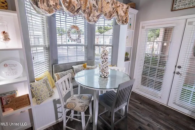 $280,000 | 2252 Beach Drive, Unit 2305, Gulfport, MS 39507