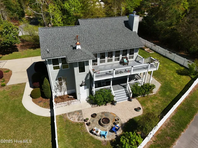 $549,000 | 806 Lord Granville Drive, Morehead City, NC 28557