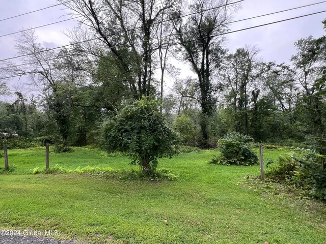 $55,000 | 12 Old Bend Road, Moreau, NY 12828