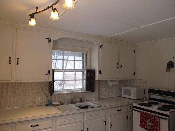 9 Hammond Road Hopedale, MA 01747 - Photo 8 of 15 Gallery Image 8