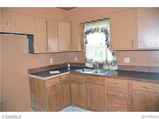 78 Farnham Creek Road Warsaw, VA 22572 - Photo 3 of 13 Gallery Image 3