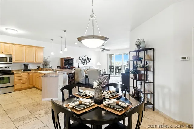 $529,000 | 1210 Lands End Parkway, Unit 413, Osage Beach, MO 65065