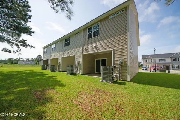 $1,500 | 117 Jaydn Drive West, Jacksonville, NC 28546