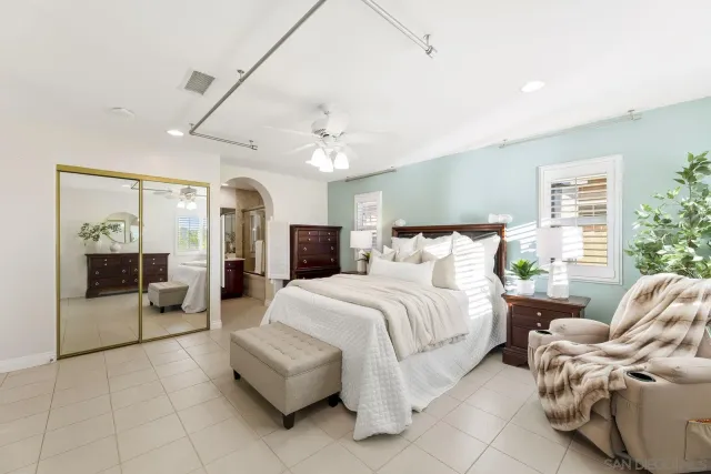 $1,495,000 | 11409 Duenda Road, San Diego, CA 92127