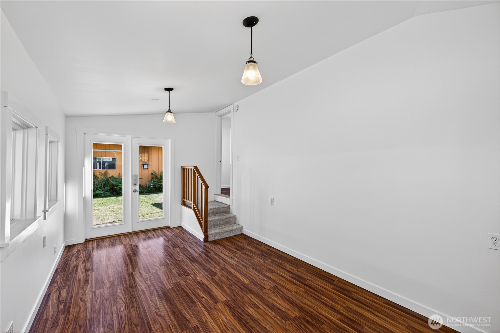 2009 11th Street Anacortes, WA 98221 - Photo 18 of 26