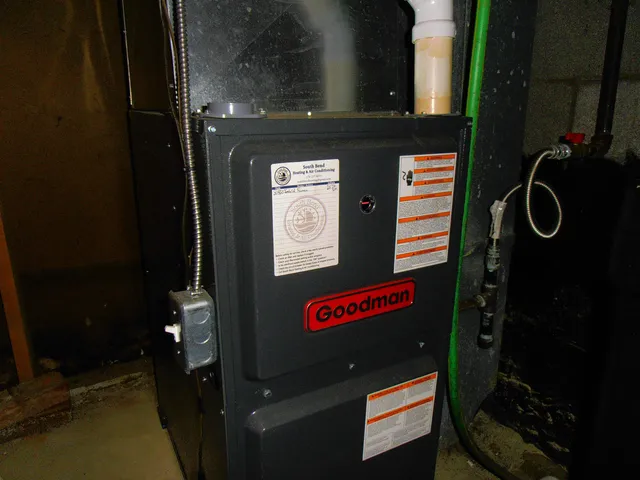 $285,000 | 10988 Fairview Avenue, Osceola, IN 46561