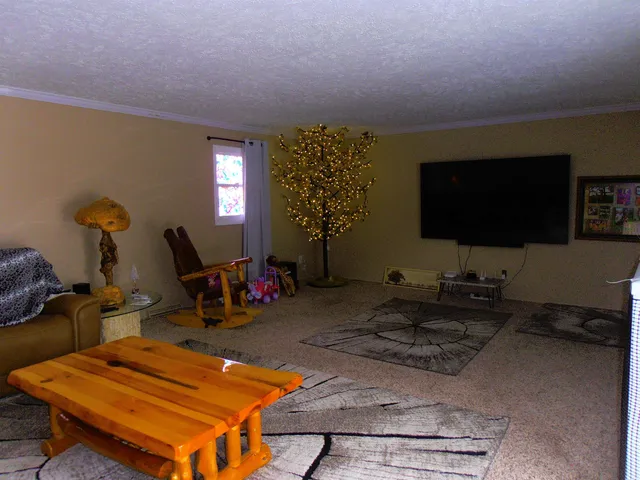 $285,000 | 10988 Fairview Avenue, Osceola, IN 46561