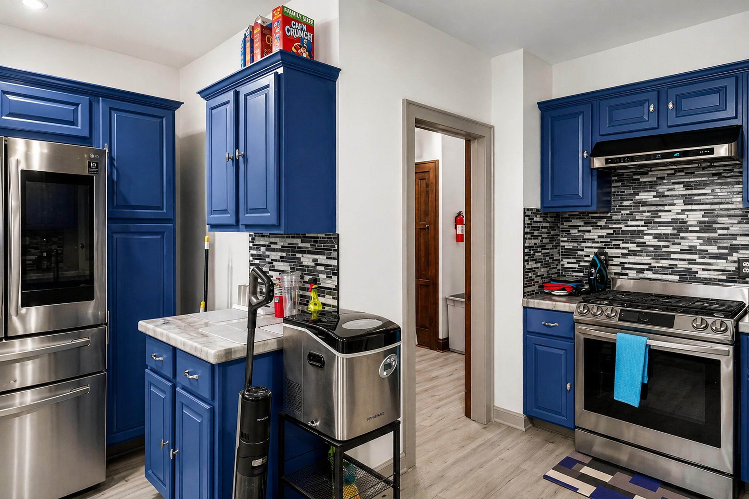 2534 North 46th Street Milwaukee, WI 53210 - Photo 16 of 40 2534 N 46th St - Kitchen View 4