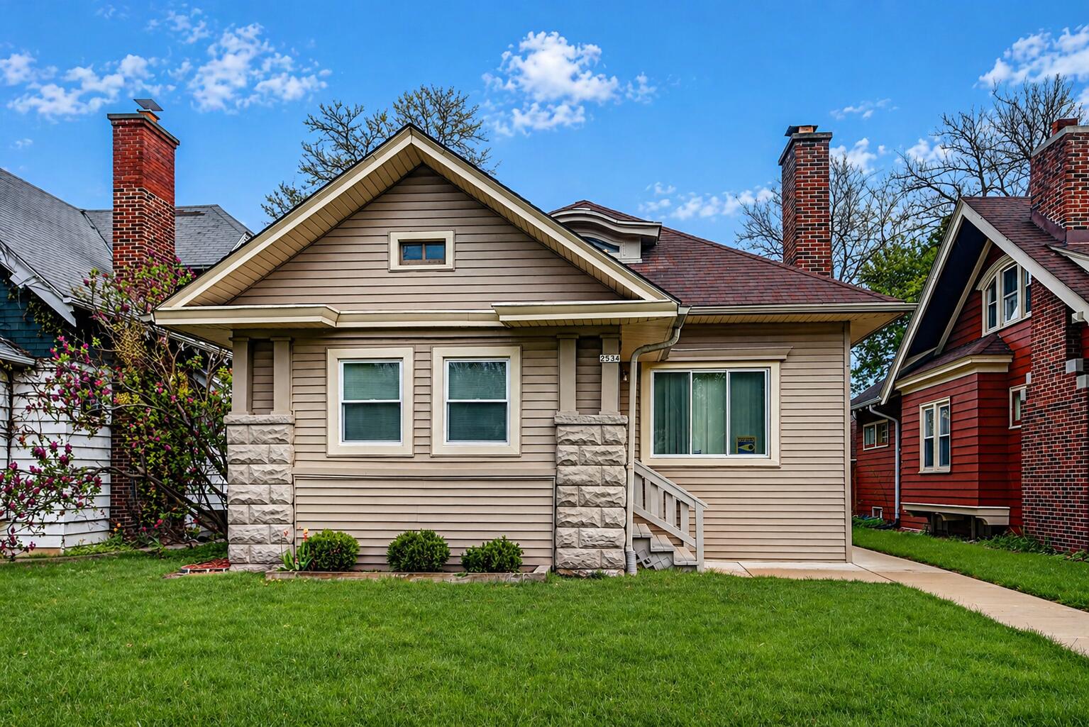 2534 North 46th Street Milwaukee, WI 53210 - Photo 2 of 40 2534 N 46th St - Front View 2