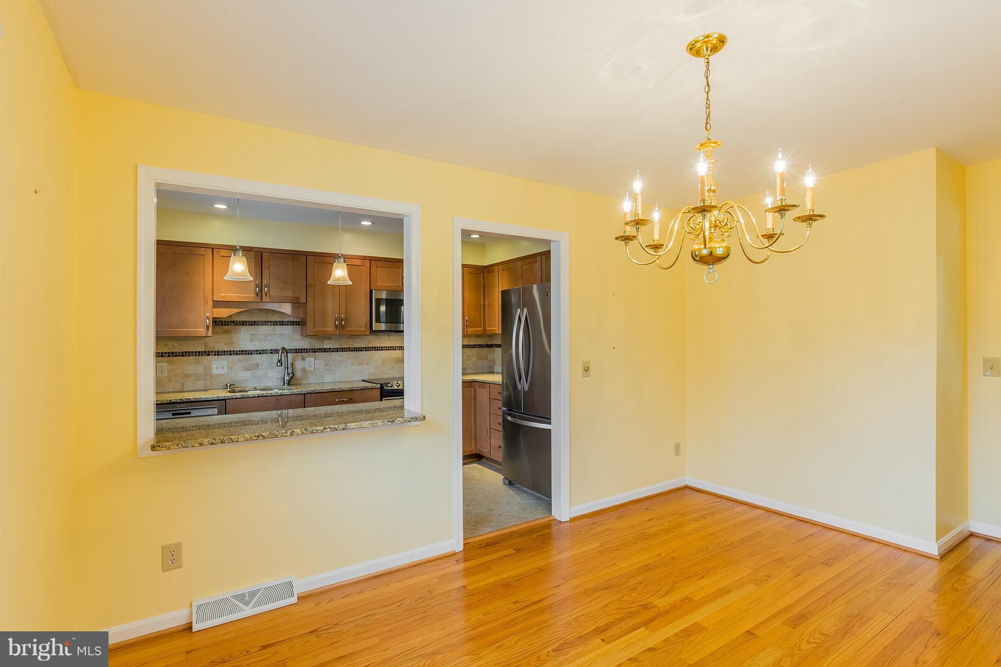 421 Ridgemore Street Fredericksburg, VA 22405 - Photo 3 of 28 Dining Room