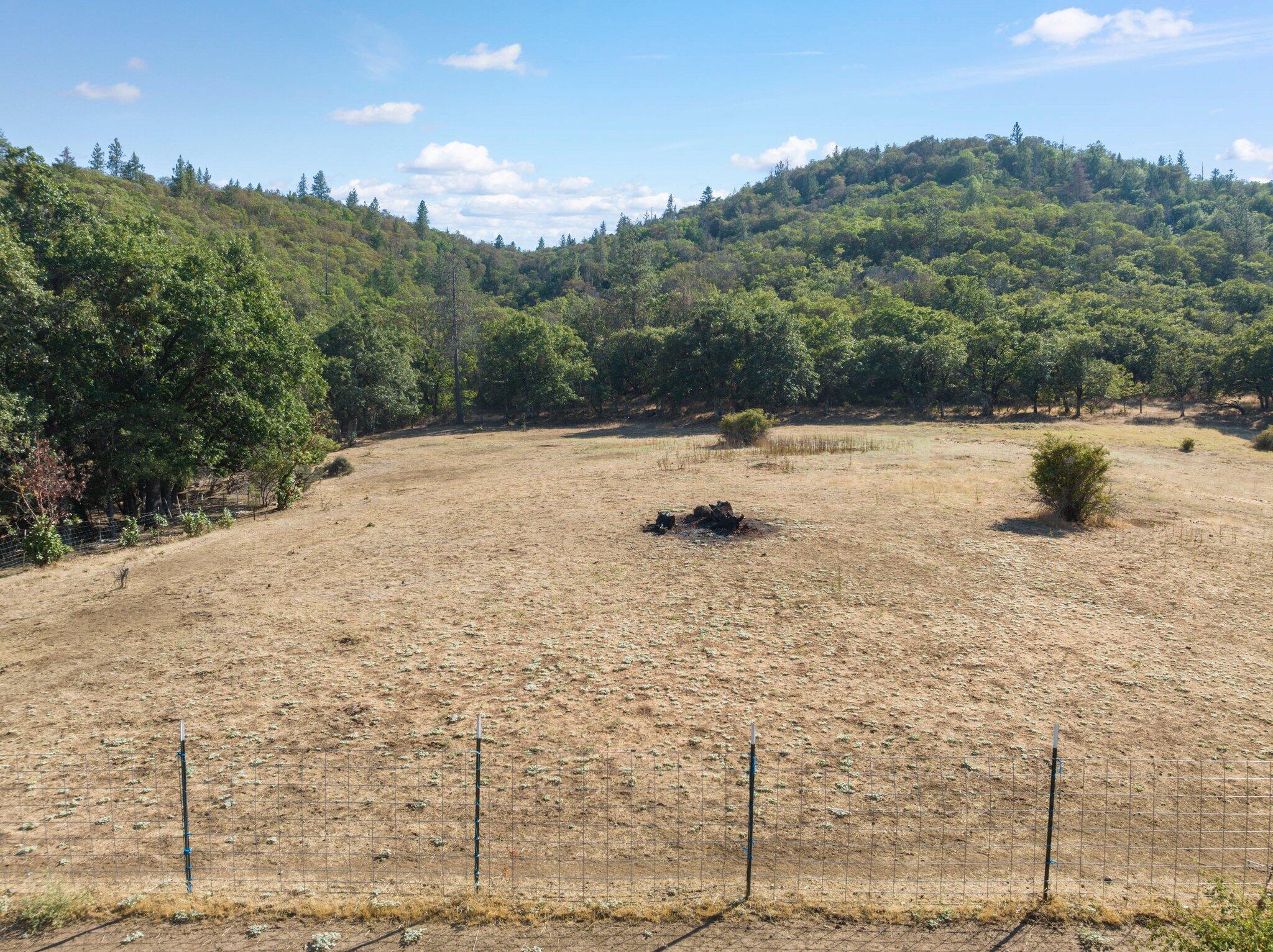 4851 Old Stage Road Central Point, OR 97502 - Photo 49 of 65 25-web-or-mls-DJI_0396