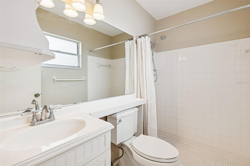 4801 Ridge Point Drive Tampa, FL 33624 - Photo 20 of 74