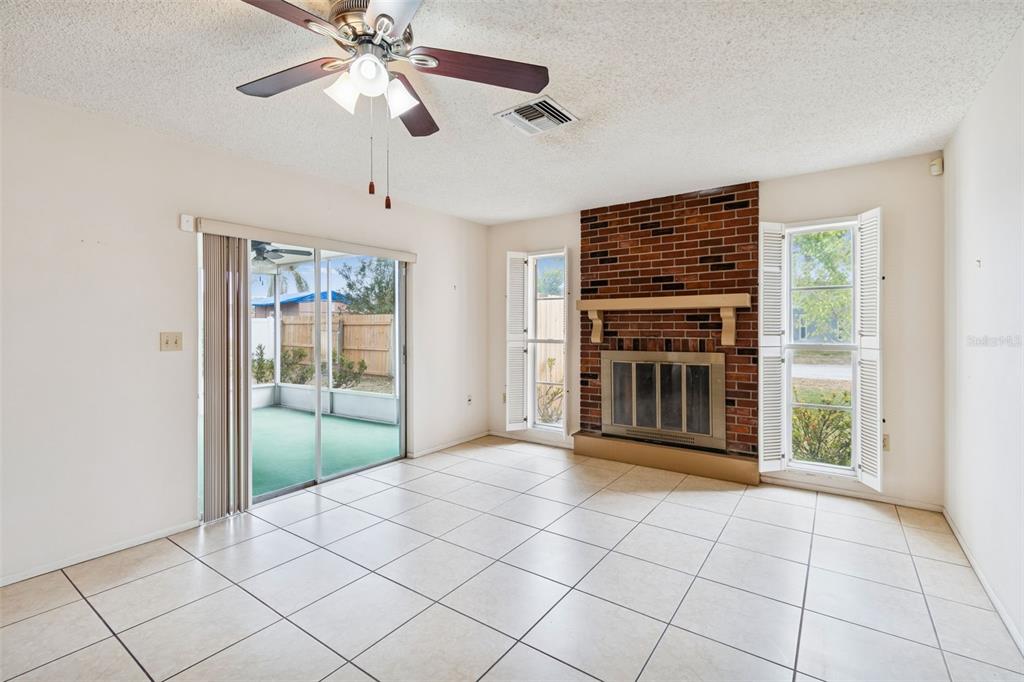 4801 Ridge Point Drive Tampa, FL 33624 - Photo 30 of 74