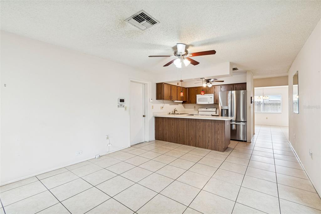 4801 Ridge Point Drive Tampa, FL 33624 - Photo 5 of 74