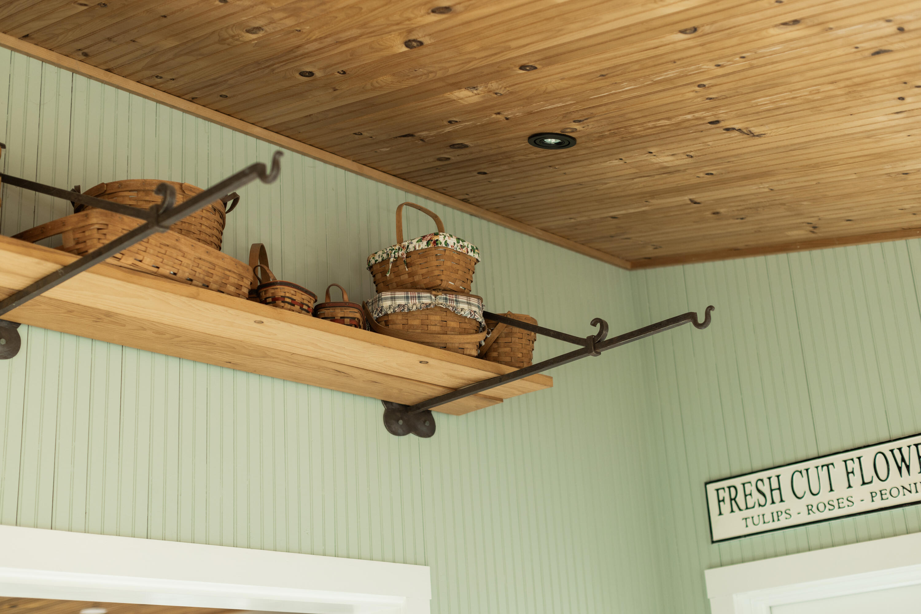 39 Pine Mountain Road York, ME 03902 - Photo 16 of 49 39 Pine Mountain Rd, Cape Neddick