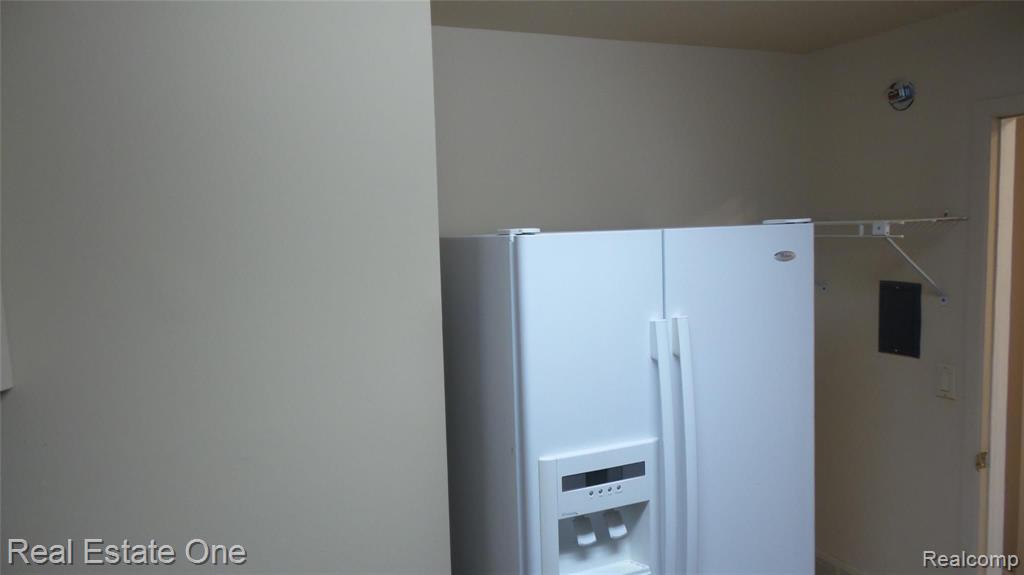 29535 Pine Ridge Circle, Unit 10 Farmington, MI 48331 - Photo 28 of 43