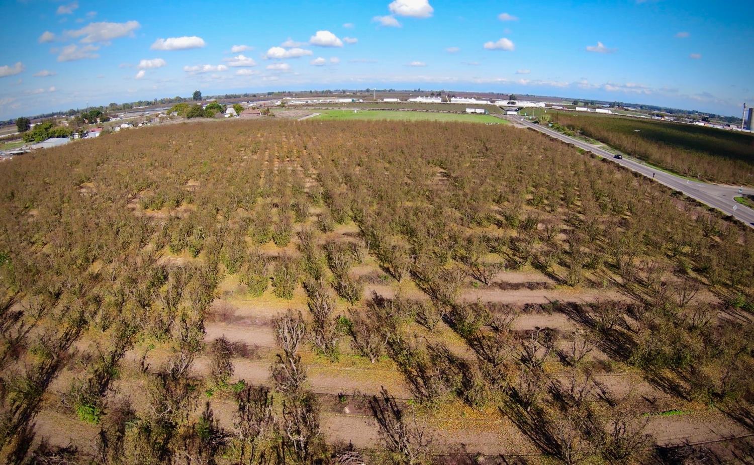 0 Sycamore Street Delhi, CA 95315 - Photo 6 of 9 a view of an ocean and beach