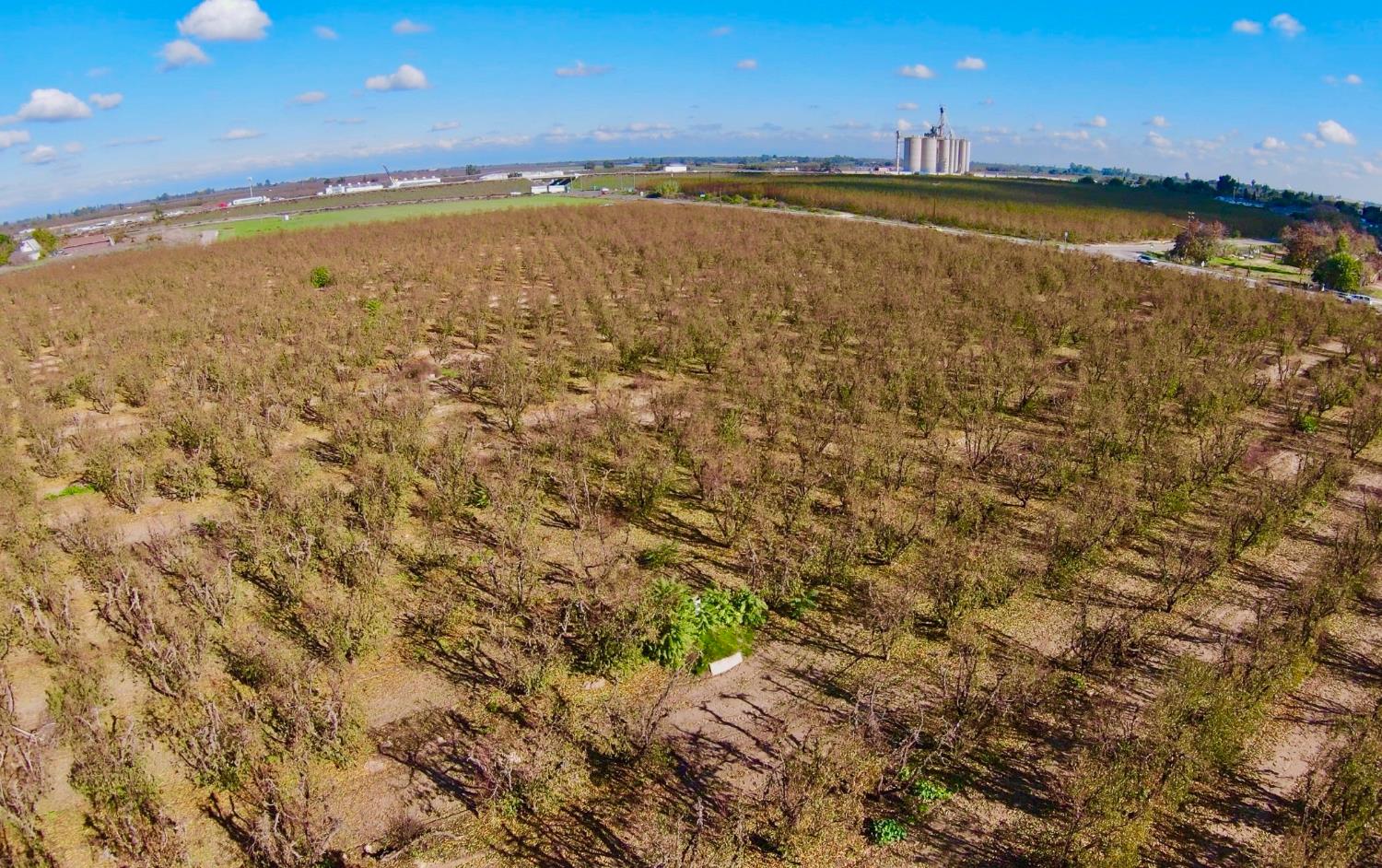 0 Sycamore Street Delhi, CA 95315 - Photo 7 of 9 a view of an ocean and beach